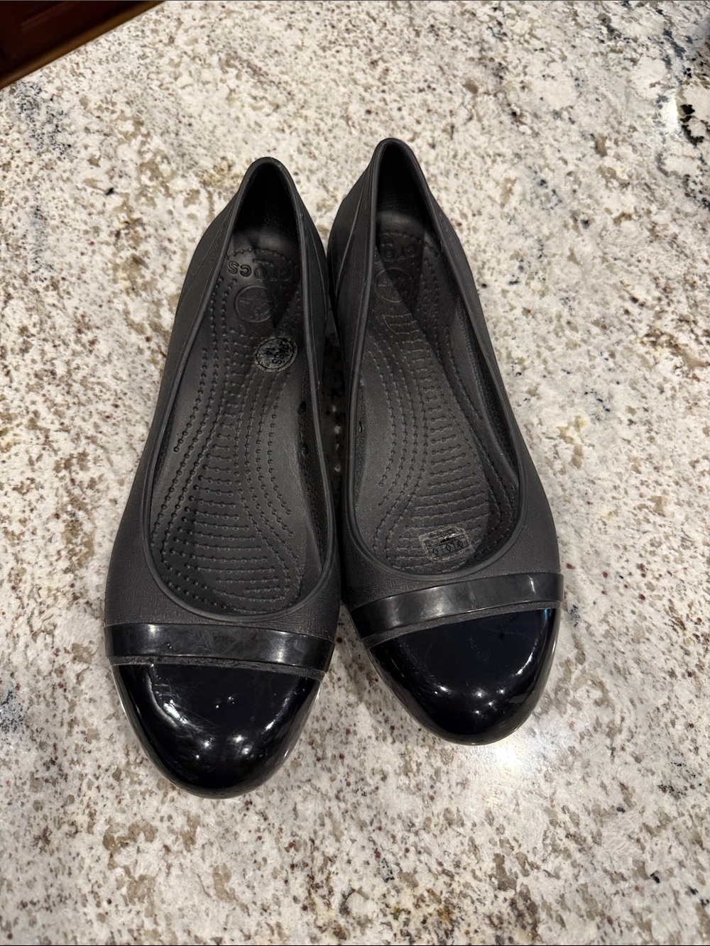 CROCS Women’s Black Gloss Cap-Toe Ballet Flats